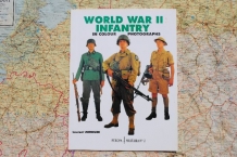 images/productimages/small/World War II Inf.Unfiforms in Color Photographs.jpg